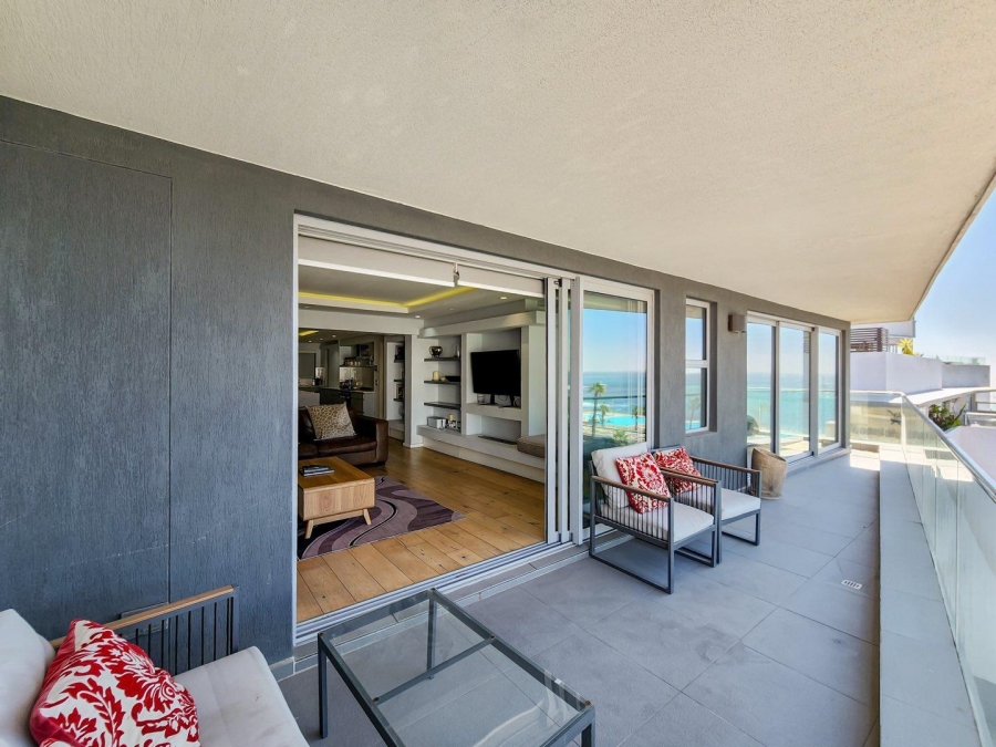 To Let 3 Bedroom Property for Rent in Sea Point Western Cape